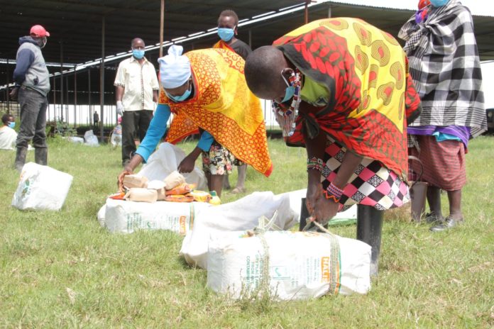 Beadwork women photo 2