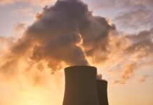 Global Leaders Warn of “Climate Overshoot,” Call for Fossil Fuel Phase-Out